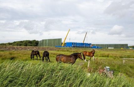 Grabenlose Amprion-Netzanbindung mit GRUNDORAM TAURUS minimiert Umweltbelastung und (Foto: TRACTO-TECHNIK GmbH & Co. KG)