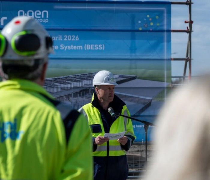 NGEN CEO Roman Bernard beim Spatenstich (Foto: Philip Eiben)